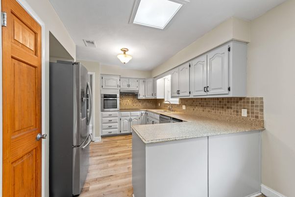 Interior, Kitchen, Stainless Steel Appliances, Wood Texture Flooring