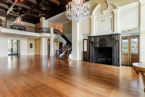 Chandelier, Fireplace, Interior, Recessed Lighting, Wood Texture Flooring
