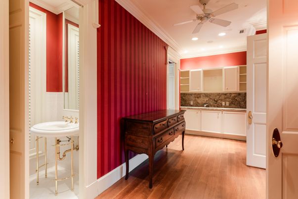 Bathroom, Interior, Recessed Lighting, Wood Texture Flooring