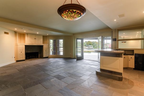 Fireplace, Interior, Recessed Lighting
