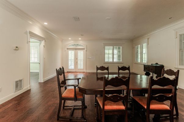 Dining room, Interior, Recessed Lighting, Wood Texture Flooring