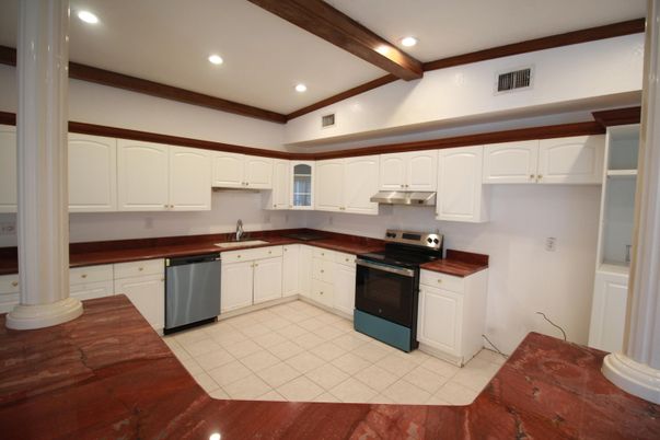 Interior, Kitchen, Recessed Lighting, Stainless Steel Appliances, Wooden Beams