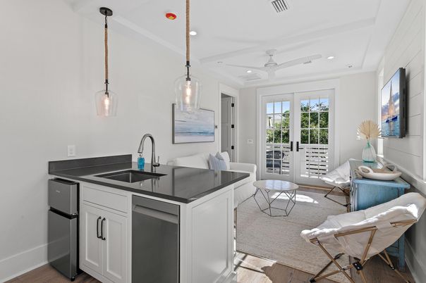 Interior, Kitchen, Pendant Lights, Recessed Lighting, Wood Texture Flooring