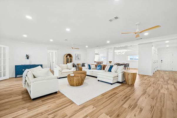 Dining room, Interior, Living room, Recessed Lighting, Wood Texture Flooring