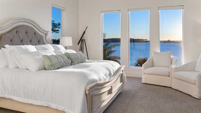 Bedroom, Interior, Water