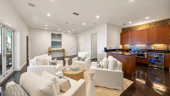 Interior, Kitchen, Living room, Pendant Lights, Recessed Lighting