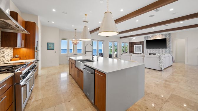 Interior, Kitchen, Living room, Pendant Lights, Recessed Lighting, Stainless Steel Appliances