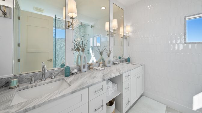 Bathroom, Dual Sink Vanities, Interior, Recessed Lighting