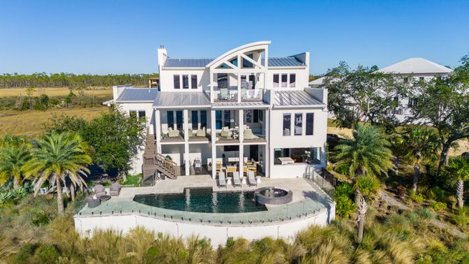 Backyard, Exterior, Facade, Pool, Farmhouse