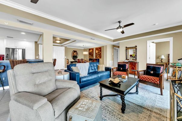 Interior, Kitchen, Living room, Recessed Lighting, Stainless Steel Appliances
