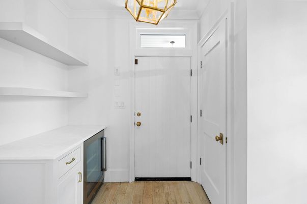 Interior, Pendant Lights, Wood Texture Flooring