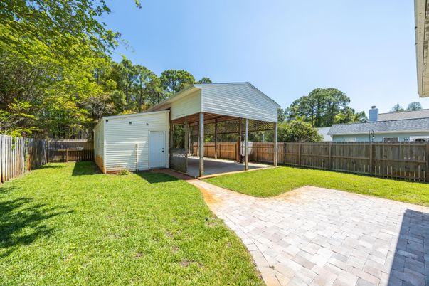 Backyard, Exterior