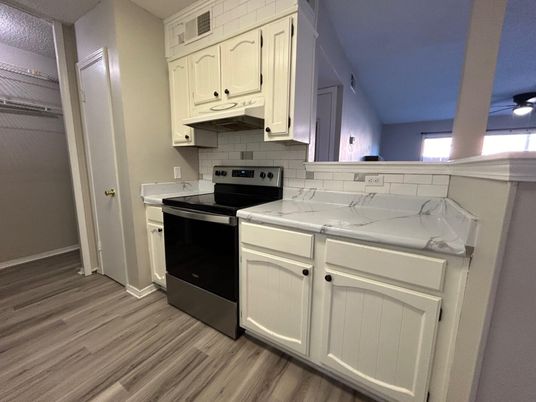 Interior, Kitchen, Wood Texture Flooring