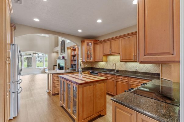 Fireplace, Interior, Kitchen, Recessed Lighting, Wood Texture Flooring
