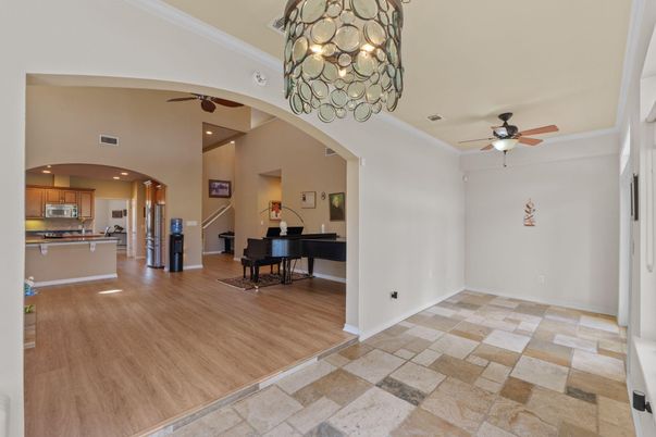 Chandelier, Interior, Kitchen, Piano, Recessed Lighting, Wood Texture Flooring