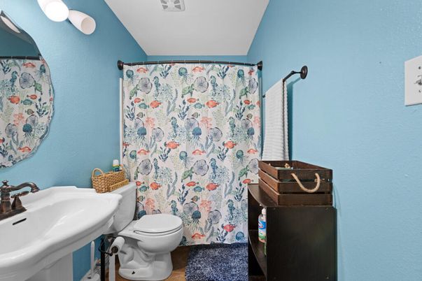 Bathroom, Interior