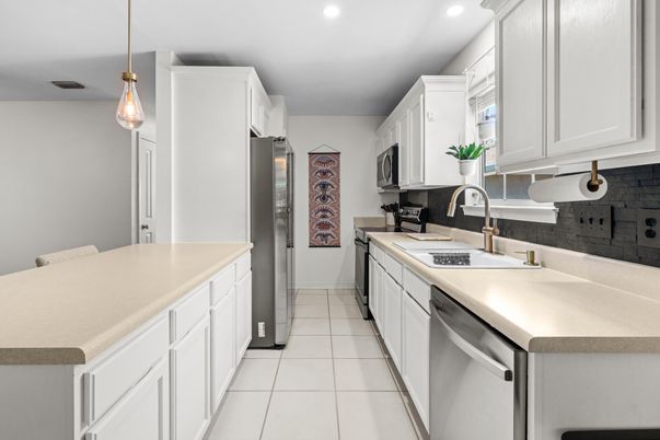 Interior, Kitchen, Pendant Lights, Recessed Lighting