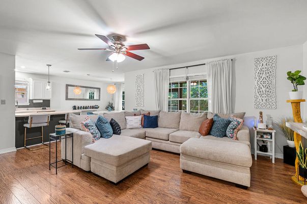 Interior, Kitchen, Living room, Pendant Lights, Recessed Lighting, Wood Texture Flooring