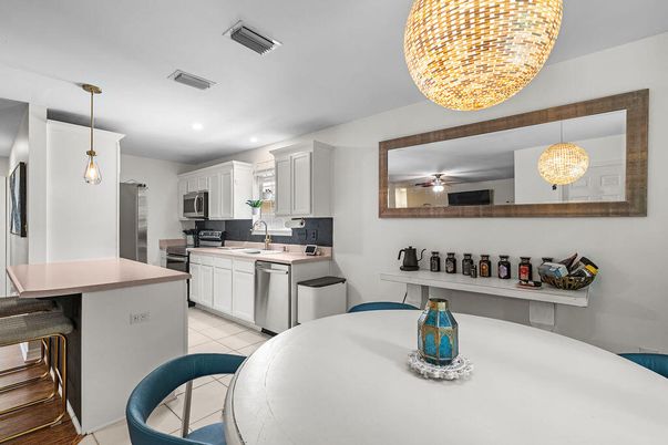 Dining room, Interior, Kitchen, Pendant Lights, Recessed Lighting
