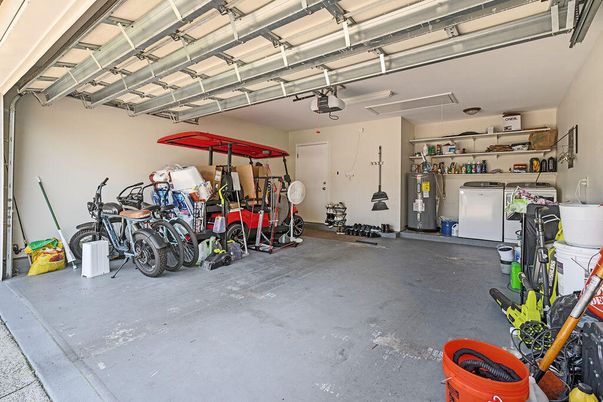 Garage, Interior