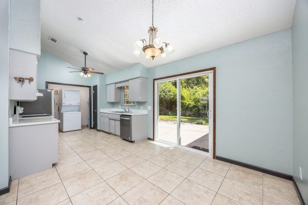 Interior, Kitchen, Pendant Lights, Washer