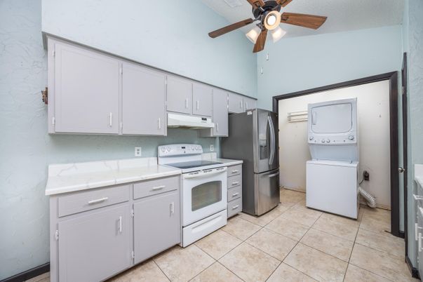 Interior, Kitchen, Washer