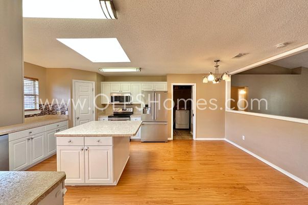 Chandelier, Interior, Kitchen, Stainless Steel Appliances, Wood Texture Flooring