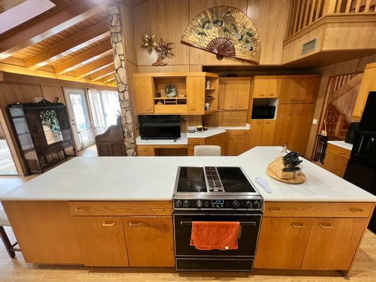Interior, Kitchen, Stainless Steel Appliances, Wooden Beams, Wooden Ceilings, Wood Texture Flooring