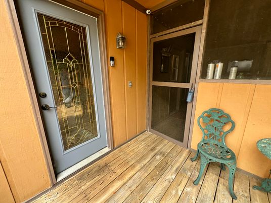 Exterior, Wood Texture Flooring
