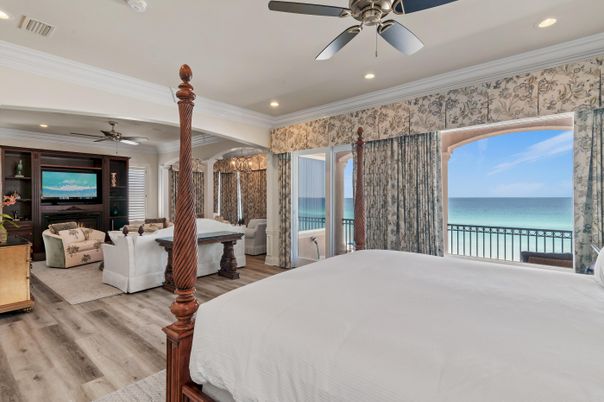Bedroom, Interior, Recessed Lighting, Water, Wood Texture Flooring