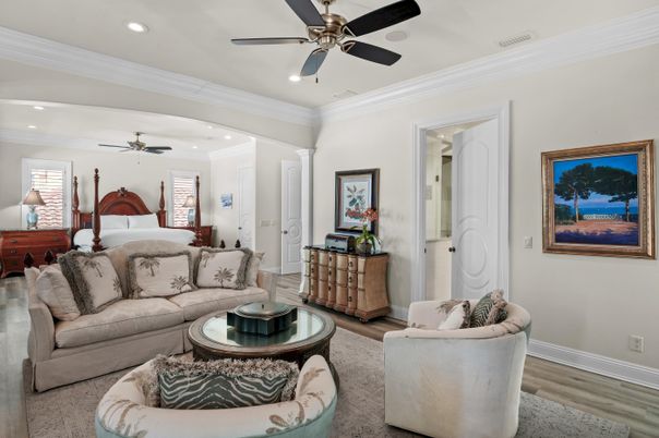 Bedroom, Interior, Living room, Recessed Lighting, Wood Texture Flooring