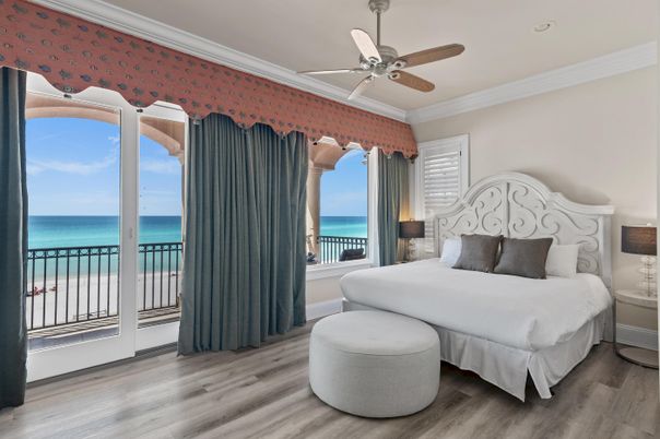 Bedroom, Interior, Water, Wood Texture Flooring