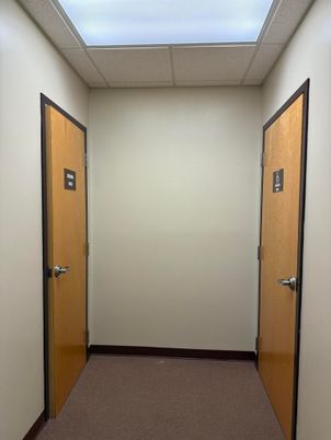 Elevator, Interior