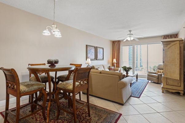 Dining room, Interior, Living room, Pendant Lights