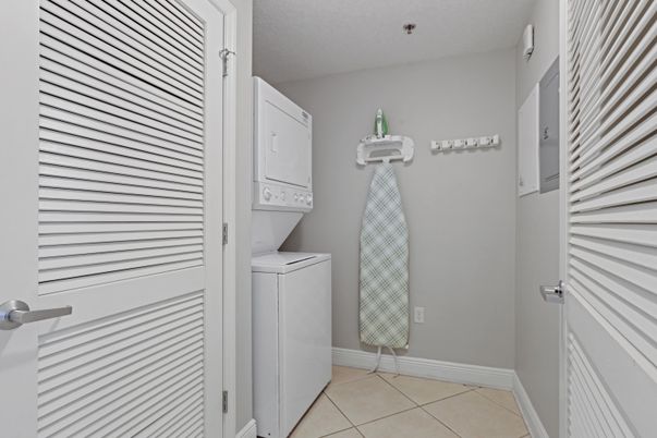 Interior, Utility Closets, Washer