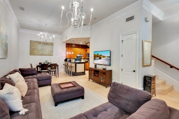 Chandelier, Dining room, Interior, Kitchen, Living room, Pendant Lights, Recessed Lighting