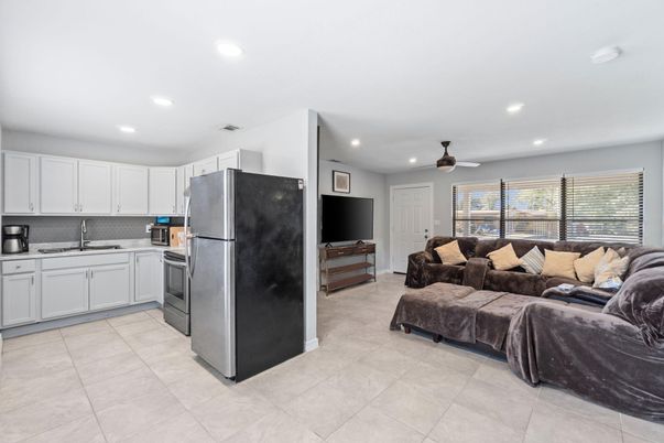 Interior, Kitchen, Living room, Recessed Lighting