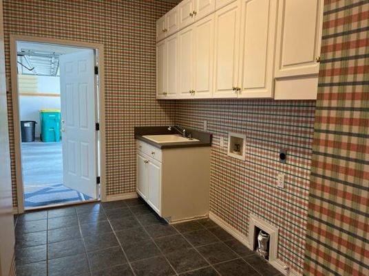 Interior, Washer