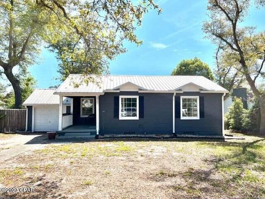 Attached, Backyard, Exterior, Facade, Ranch