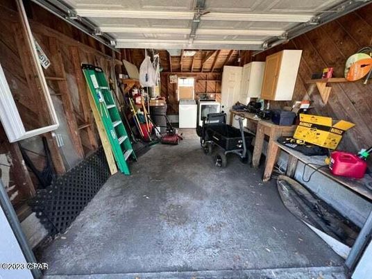 Garage, Interior, Wooden Walls