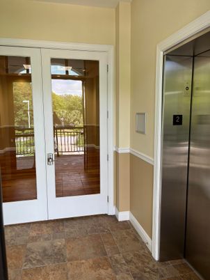 Elevator, Interior