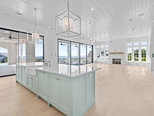 Fireplace, Interior, Kitchen, Pendant Lights, Recessed Lighting, Wood Texture Flooring