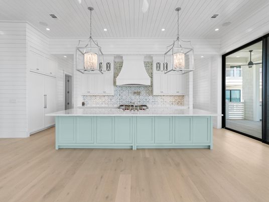 Interior, Kitchen, Pendant Lights, Recessed Lighting, Wood Texture Flooring