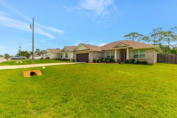Attached, Backyard, Exterior, Facade, Brick Facade, Ranch