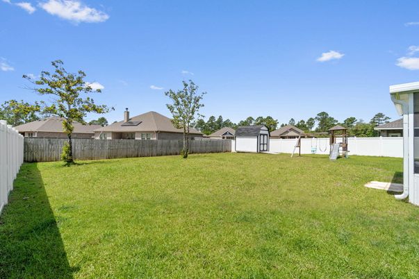 Backyard, Exterior, Playground