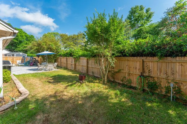 Backyard, Exterior, Playground