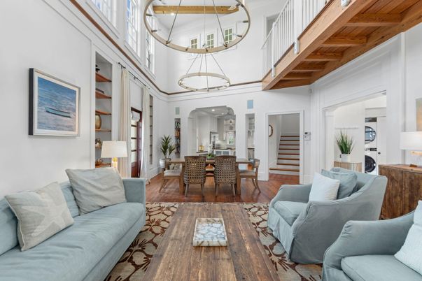 Dining room, Interior, Living room, Pendant Lights, Wooden Beams, Wooden Ceilings, Wood Texture Flooring