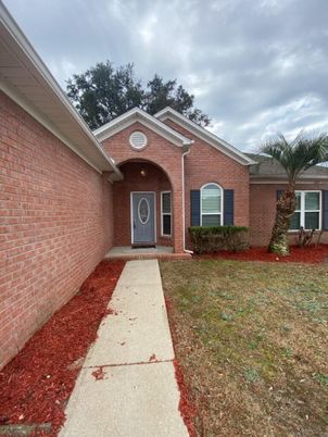 Exterior, Facade, Brick Facade, None