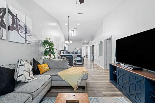 Dining room, Interior, Living room, Pendant Lights, Recessed Lighting, Wood Texture Flooring