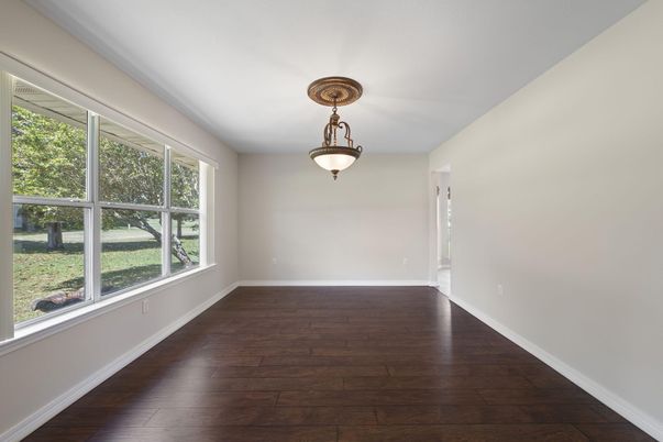 Empty room, Interior, Pendant Lights, Wood Texture Flooring